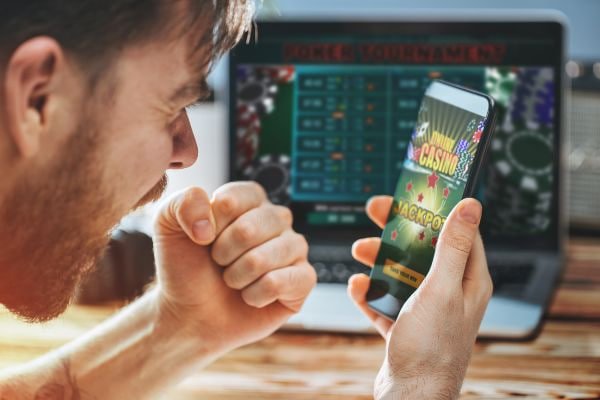 s 32 mobile gaming